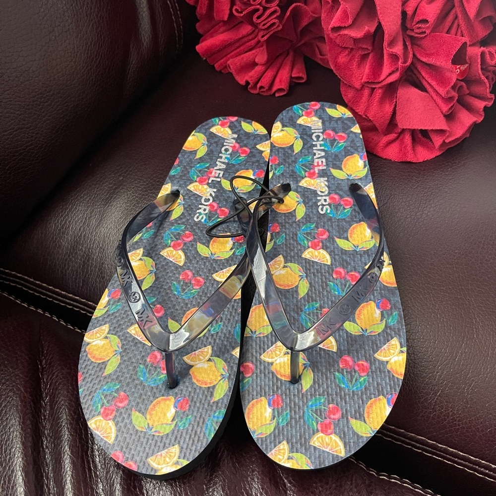 Michael Kors MK Logo Flip Flop Fruit Print Thong Sandal Slide Navy - Picture 2 of 4